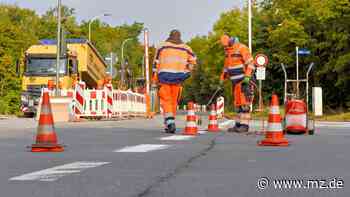 Nach aufreibenden Wochen: Kreisel in Heide-Nord bald offen, doch Radfahrer und Fußgänger müssen sich noch gedulden - Mitteldeutsche Zeitung
