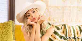 MacKenzie Porter Embraces Life in Lockdown in 'Unlonely Me' Music Video - PEOPLE
