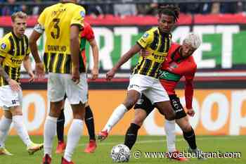 🎥 Vitesse-fans komen met schrik vrij nadat tribune het begeeft
