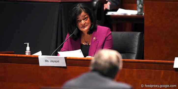 Progressive Democrats push Biden to advance plans for student loan forgiveness