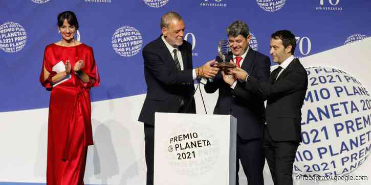A renowned female crime novelist who won a million-euro prize in Spain turned out to be three middle-aged men