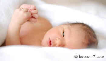 Junior Lima e Mônica Benini celebram chegada de Lara - R7.COM