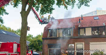 Schoorsteenbrand in Spoolde loopt flink uit de hand - Weblog Zwolle