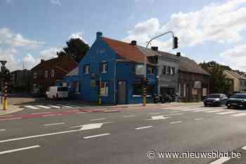 Buurvrouw die brandt sticht aan stripclub omdat ze te doen had met de meisjes, krijgt celstraf