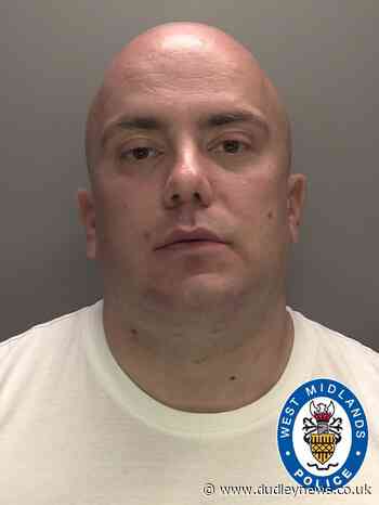 Former police officer jailed over inappropriate relationship | Dudley News - Dudley News