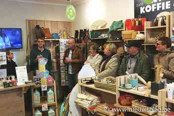 Jarige Oxfam Wereldwinkel viert met koffie en poëzie - Het Nieuwsblad
