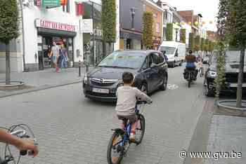 Stad Geel rolt netwerk van deelfietsen en -auto's uit - Gazet van Antwerpen