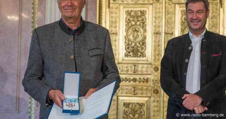 Bayerischer Verdienstorden für Polt aus Söders Händen