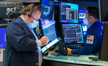 Treasury yields gain after retail sales increase in September - CNBC