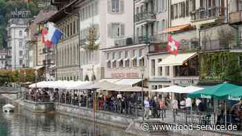 Schweiz | Coronakrise: Gastgewerbe weiter in Nöten - Food Service
