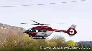 Unfall bei Haiterbach: Autofahrer prallt beim Überholen in Gegenverkehr