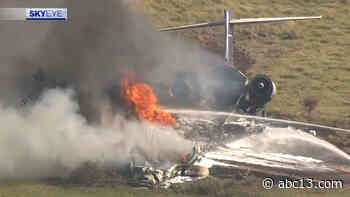 Texas plane crash: No one seriously injured after MD-87 jet heading to Boston goes down