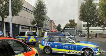 Bamberg: Frau bricht in Stadtbus in Innenstadt zusammen und verstirbt - Schaulustige erschweren Einsatz