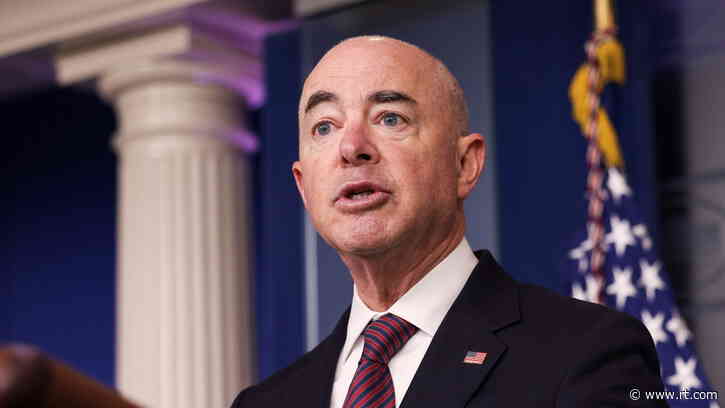 Homeland Security secretary tests positive for Covid-19, despite being vaccinated