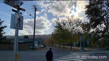 City of Kamloops installs four new rapid flashing beacons for pedestrians - CFJC Today Kamloops