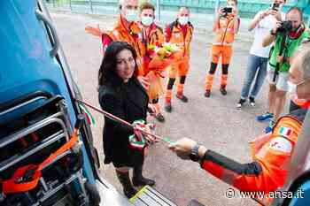 Nuova ambulanza Croce Gialla prima Ancona Matelica-Lucchese - Agenzia ANSA