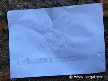 Cuneo, vandalizzate auto in via Basse Sant'Anna: compaiono anche cartelli anti-vaccino e green pass [VIDEO] - TargatoCn.it
