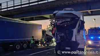Incidente tra mezzi pesanti poco dopo l'uscita di Capua dell'A1 Roma-Napoli in direzione Nord - Positanonews - Positanonews
