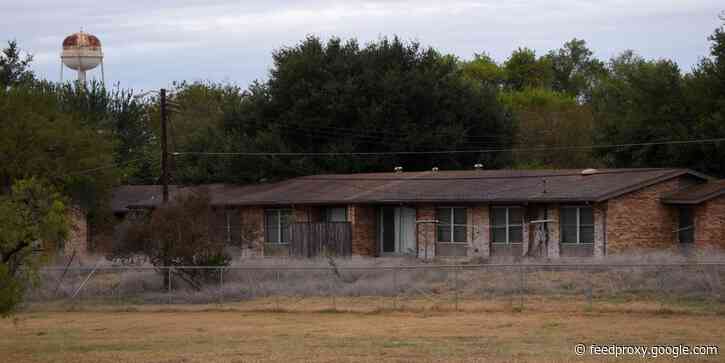 Gas leaks, rodents, asbestos: 10 military families in Texas sued their landlord over unsafe living conditions in base housing