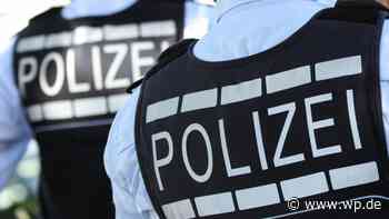 Siegen: Betrunkener mit Pistole im Hosenbund, Arsenal daheim - Westfalenpost