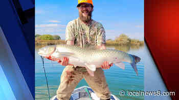 Angler sets record with huge Snake River grass carp - Local News 8 - LocalNews8.com
