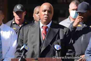 Trenton pastor urges McBride, council to 'do right' on radio system - The Trentonian