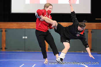 Olympic wrestler talks perseverance with Vancouver island students - Comox Valley Record