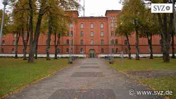 Ludwigslust-Parchim: Kreisverwaltungen ab Dienstag telefonisch wieder erreichbar | svz.de - svz – Schweriner Volkszeitung