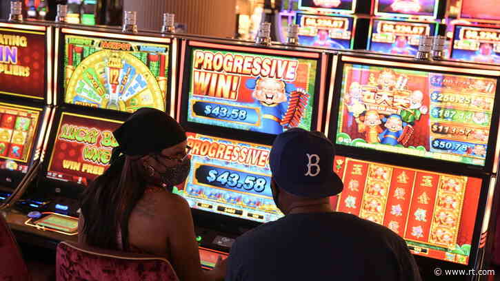 Democratic state rep accused of taking $630,000 in Covid federal funds and using some to GAMBLE