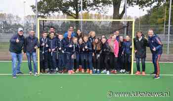 Geslaagde clinic bij Geel-Zwart: 'Zonder scheidsrechters is het spelen van wedstrijden niet mogelijk' - Kliknieuws.nl