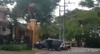 Motorista é assaltada em condomínio de luxo em Cotia (SP) - HORA 7