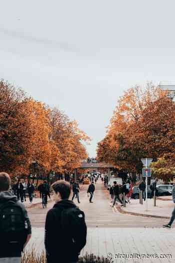 Mayor of London visits Coventry EV factory - AirQualityNews