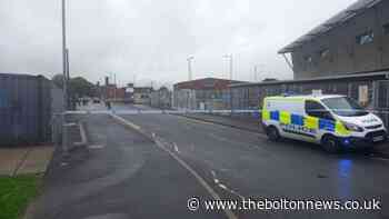 RECAP: Police set up cordon behind Bolton College after 'incident' - The Bolton News