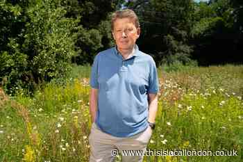 Bill Turnbull to step back from Classic FM show for health reasons