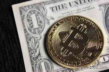 Bitcoin futures ETF started trading today, but one crypto expert says it's 'not something for retail investors to buy' - CNBC