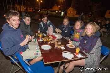 Jeugdraad en dienst vrije tijd trakteren op ontbijt - Gazet van Antwerpen