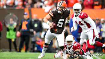 Mayfield's left shoulder has fracture on top of tear