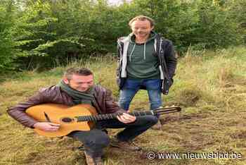 Gitaarbouwer Karel doet iets uitzonderlijk om zijn houtverbruik goed te maken
