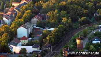 Historisches Bauwerk: Wasserturm in Templiner Eisenbahnstraße versteigert | Nordkurier.de - Nordkurier