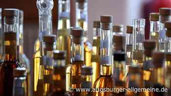 Mann stiehlt Schnapsflaschen und bedroht Zeugen