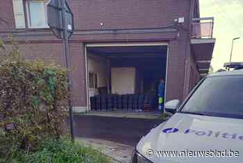 Brand legt weedplantage bloot in voormalige bakkerij<BR />