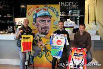 Verzamelaar, dichter en cartoonist palmen Centrum Ronde van Vlaanderen in met negen grote namen uit de Ronde