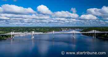 How did Minnesota get its shape on the map?