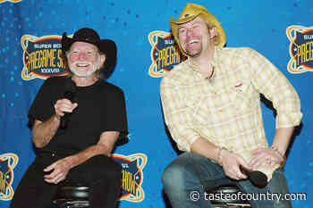 Toby Keith's $300,000 Gamble on Willie Nelson