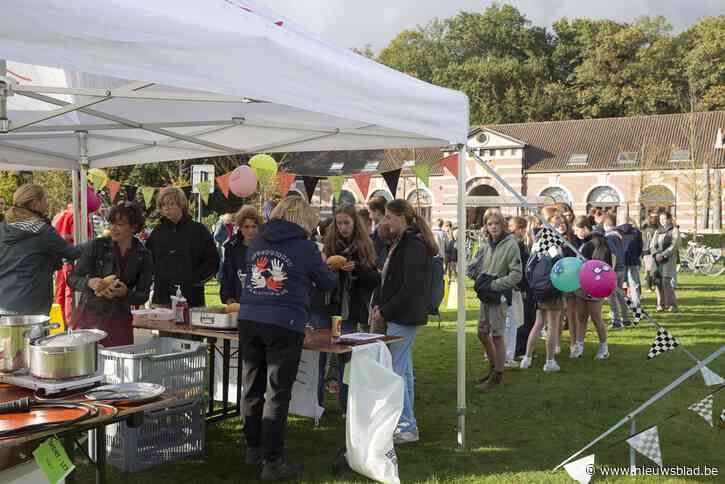 Ook veggie hotdogs voor Dag van de Jeugdbeweging