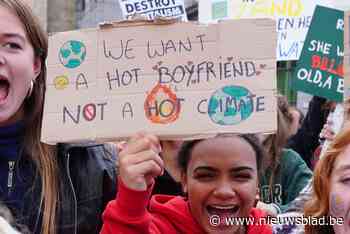 Dit waren de beste pamfletten tijdens Gentse klimaatbetoging: “Een heet lief, geen heet klimaat”