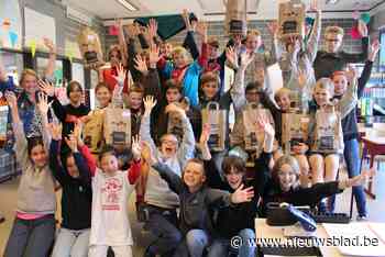 Mmmm, lunchen in de klas op Dag van de Jeugdbeweging - Het Nieuwsblad