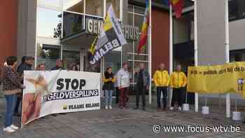 Protestactie voor gemeenteraad van Lendelede - Focus en WTV