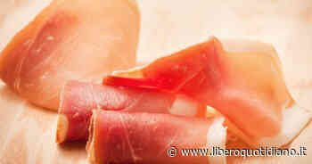 Parma, maxi-sequestro di cosce di maiale: prosciutto-horror, ecco cosa ci mangiavamo (davvero) - Liberoquotidiano.it