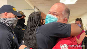 Walterboro PD sergeant walks out of Colleton Medical Center after 44 days battling COVID - ABC NEWS 4